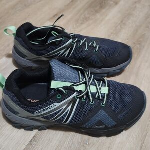 Merrell Women's Black and Mint Athletic Shoes